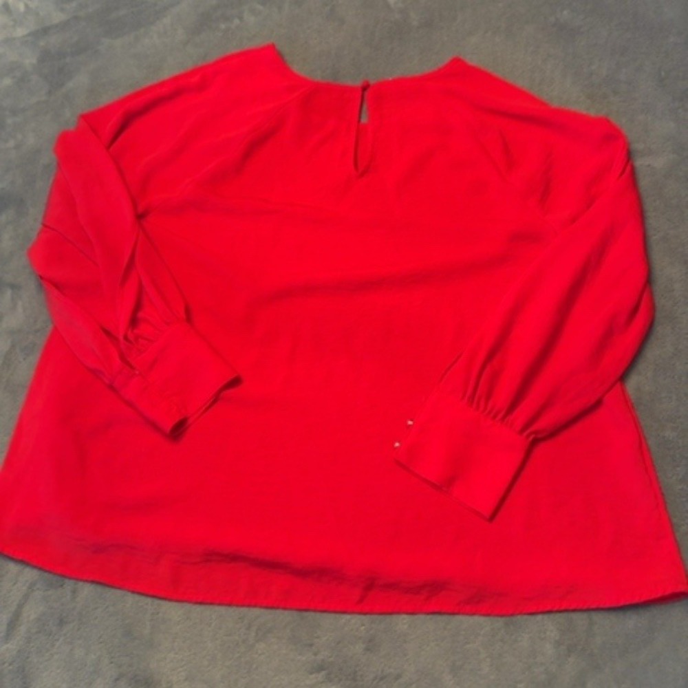 Maurices Blouse Women XL Red Keyhole Back Long Sleeve Casual Top